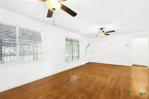350 Cosgrove St, San Antonio, TX 78210 - Photo 20