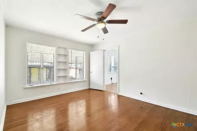 350 Cosgrove Street, San Antonio, TX 78210 - Photo 8