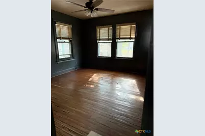 2701 Nightingale Street, Victoria, TX 77901 - Photo 6