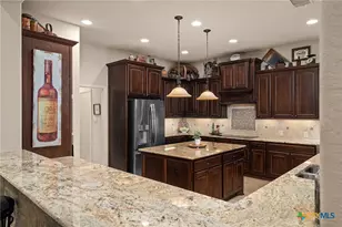 662 Waratah Ave, New Braunfels, TX 78132 - Photo 14