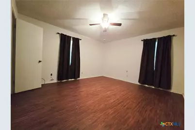 1408 W 4th Street, Lampasas, TX 76550 - Photo 16