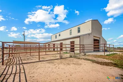6903 Fm 236, Victoria, TX 77905 - Photo 42