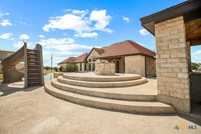 6903 Fm 236, Victoria, TX 77905 - Photo 30