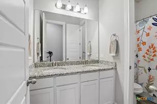 920 Carriage Loop, New Braunfels, TX 78132 - Photo 32