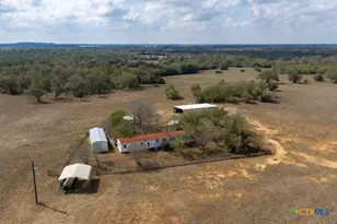 1610 Silvermine Rd, Dale, TX 78616 - Photo 32