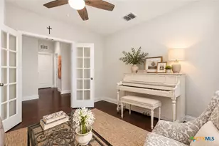 2174 Kiskadee Dr, New Braunfels, TX 78132 - Photo 2