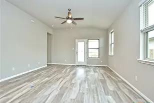 1532 Zion Dr, New Braunfels, TX 78132 - Photo 6
