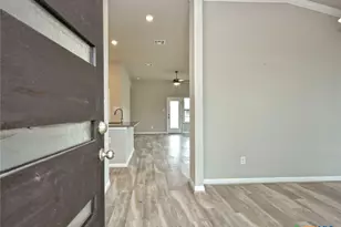 1532 Zion Dr, New Braunfels, TX 78132 - Photo 2