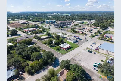1404, 1406, 1408 S Chestnut Street, Lampasas, TX 76550 - Photo 8
