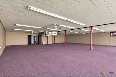 805 E Rio Grande Street, Victoria, TX 77901 - Photo 14