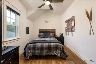1112 Hauptstrasse, New Braunfels, TX 78130 - Photo 20