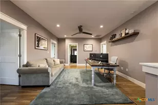 1112 Hauptstrasse, New Braunfels, TX 78130 - Photo 22