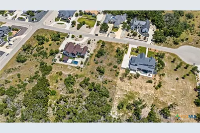 5887 Colin Ridge, New Braunfels, TX 78132 - Photo 6