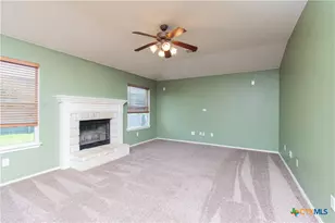 219 Scarlet Ln, Harker Heights, TX 76548 - Photo 2