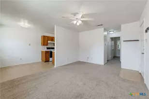 203 Sorrell Dr, Copperas Cove, TX 76522 - Photo 4