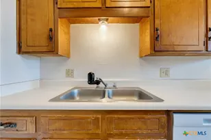 203 Sorrell Dr, Copperas Cove, TX 76522 - Photo 8