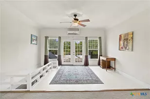 915 St Lawrence St, Gonzales, TX 78629 - Photo 22