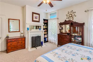915 St Lawrence St, Gonzales, TX 78629 - Photo 18