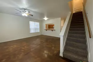 200 Sandstone Dr, Jarrell, TX 76537 - Photo 2
