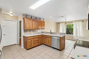 100 Cattail Cir, Harker Heights, TX 76548 - Photo 14
