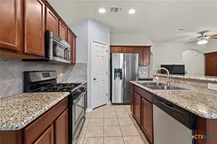 2609 Lonesome Creek Trail, New Braunfels, TX 78130 - Photo 18