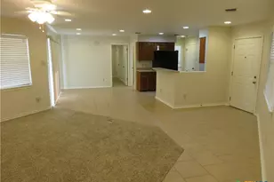 900 Boenig St, Seguin, TX 78155 - Photo 20