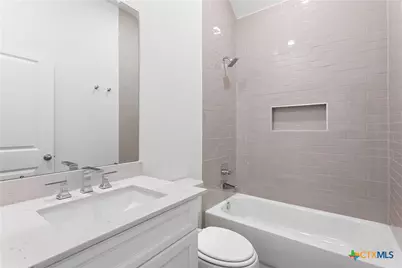 308 Cardinal Drive, Port Lavaca, TX 77979 - Photo 24