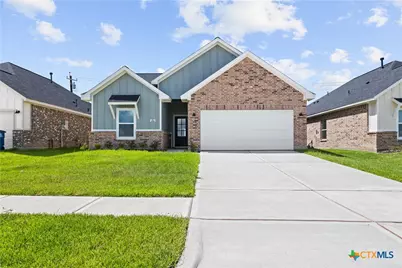 308 Cardinal Drive, Port Lavaca, TX 77979 - Photo 1