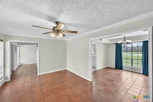 6072 Co Rd 122, Hallettsville, TX 77964 - Photo 28