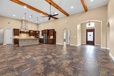 611 Shady Hollow, New Braunfels, TX 78132 - Photo 14