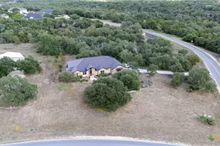 611 Shady Hollow, New Braunfels, TX 78132 - Photo 14