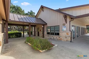 611 Shady Hollow, New Braunfels, TX 78132 - Photo 18