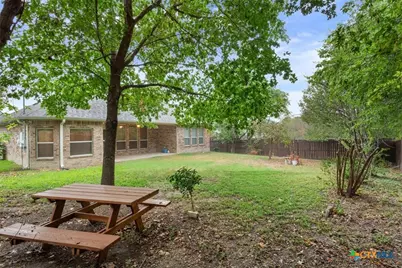 3201 Bonham Avenue, Temple, TX 76502 - Photo 28