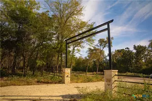 12424 Red Hill Rd, Hearne, TX 77859 - Photo 1