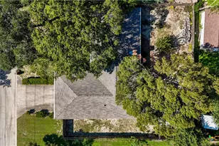 1612 Kraft Ln, New Braunfels, TX 78130 - Photo 4