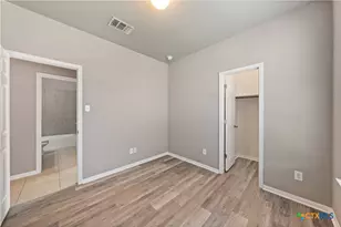8016 Hawthorn, Temple, TX 76502 - Photo 4