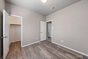 8016 Hawthorn, Temple, TX 76502 - Photo 6