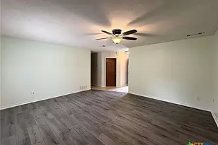 1613 Velma Ave, Copperas Cove, TX 76522 - Photo 10