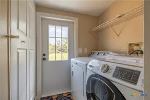 2301 Wegner Rd, New Braunfels, TX 78132 - Photo 18