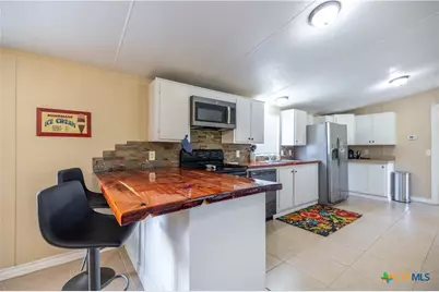 2301 Wegner Road, New Braunfels, TX 78132 - Photo 6
