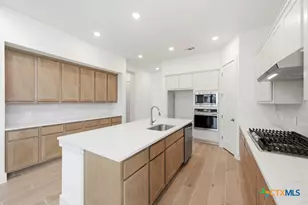 2553 High Ground, San Antonio, TX 78245 - Photo 4