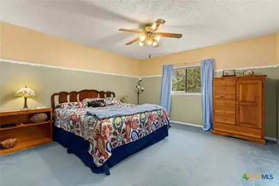 516 Denise Drive, New Braunfels, TX 78130 - Photo 16