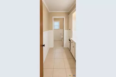 303 Milton Street, Victoria, TX 77901 - Photo 26