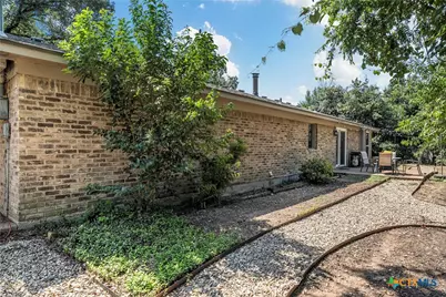 611 Rosenthal Road, Lorena, TX 76655 - Photo 2