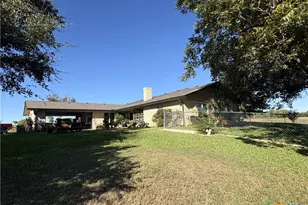 2379 Spring Valley Rd, Lorena, TX 76655 - Photo 12