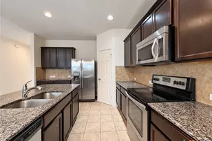 408 E Vega Ln, Killeen, TX 76542 - Photo 4