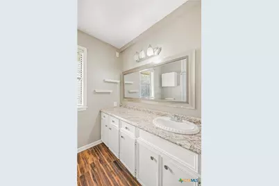 112 Laguna Drive, Victoria, TX 77904 - Photo 18