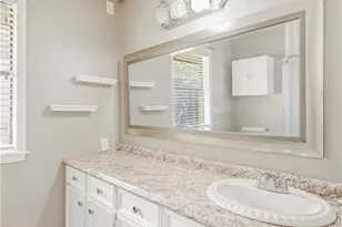 112 Laguna Dr, Victoria, TX 77904 - Photo 18