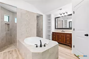 1010 Woodland Bend Cir, Salado, TX 76571 - Photo 22