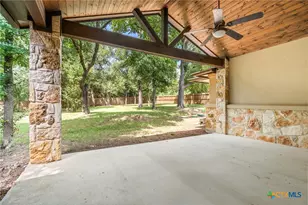1010 Woodland Bend Cir, Salado, TX 76571 - Photo 40